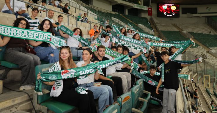 Büyükşehir ile gençlere Bursaspor sevgisi aşılanıyor