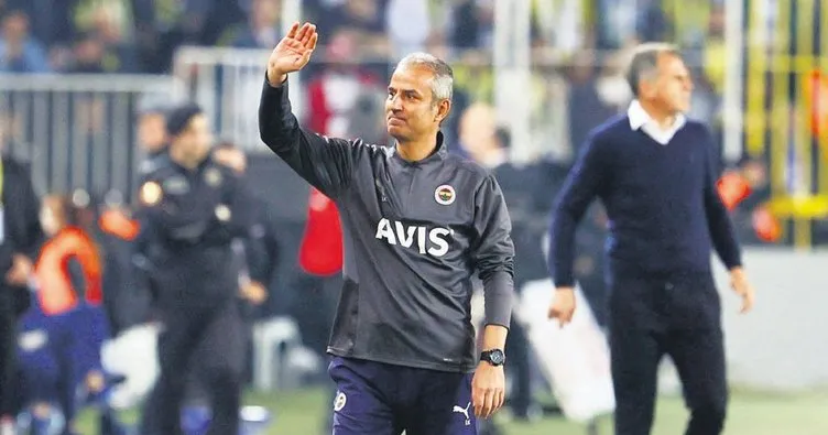 Devin Özek’ten 4 sunum