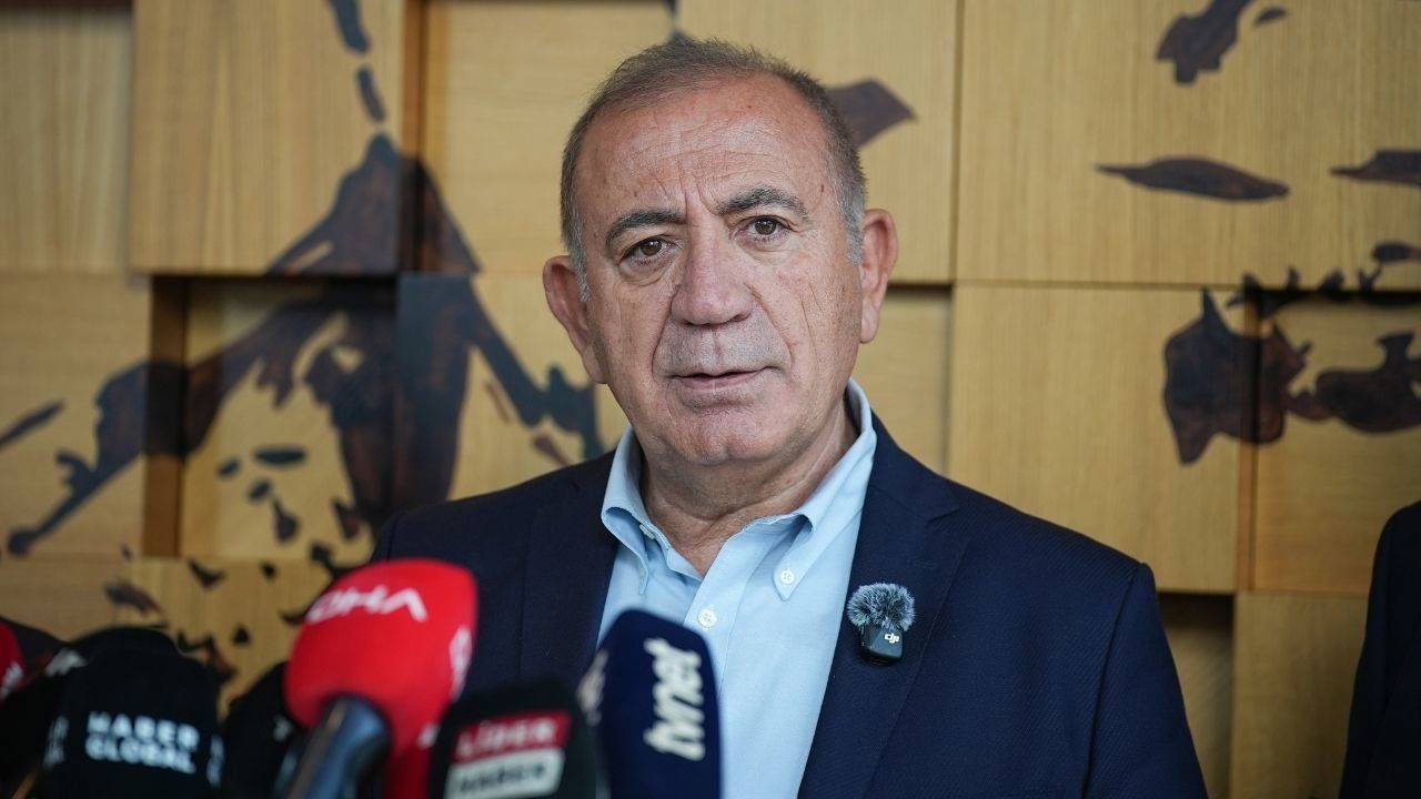 Gürsel Tekin’den Ali Mahir Başarır’a sert sözler: “Sen Aziz İhsan Aktaşların kayığına binmeye layıksın!”