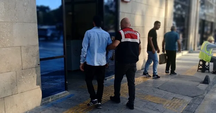 İzmir’de DEAŞ operasyonu: 2 gözaltı