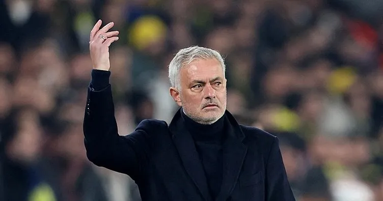 Jose Mourinho’dan sürpriz açıklama! Yapılan teklifi açıkladı…