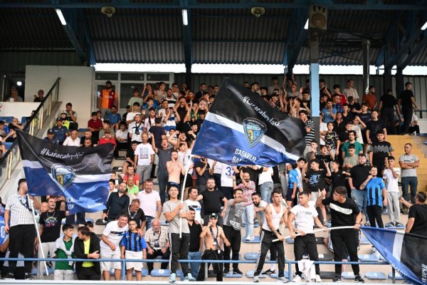 Karacabey’de kurtuluş coşkusu dostluk maçı ile taçlanıyor