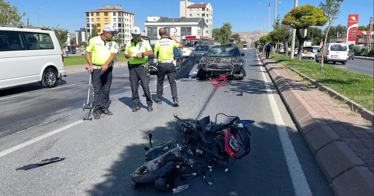 Kayseri’de otomobille çarpışan motosiklet sürücüsü kadın hayatını kaybetti