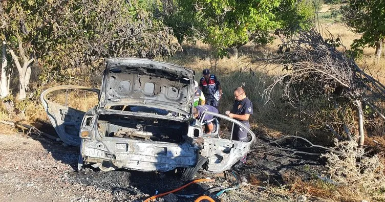 Manisa’da feci kaza! İki araç çarpıştı: 3 ölü