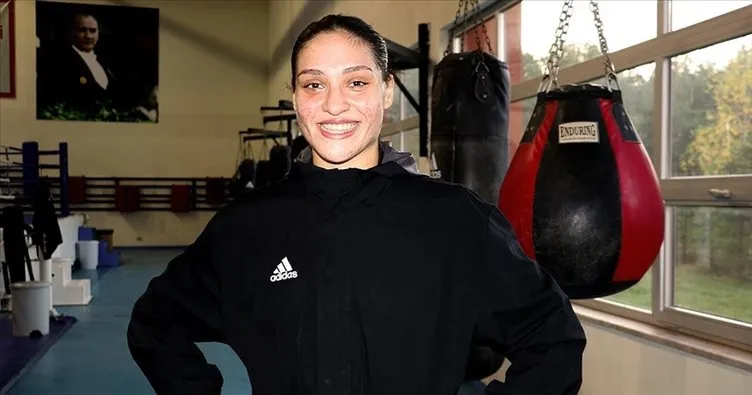 Milli boksörümüz Büşra Işıldar, Dünya Şampiyonası’nda madalyayı garantiledi!