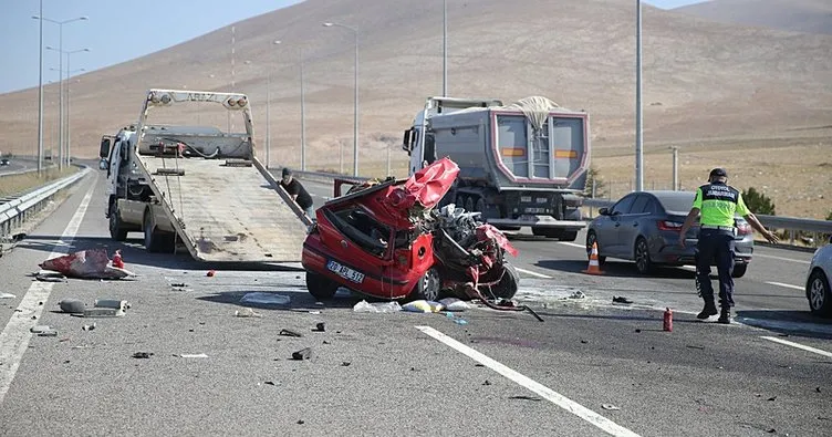 Niğde’de feci kaza: Ölü sayısı 3’e yükseldi! Kimlikleri belli oldu