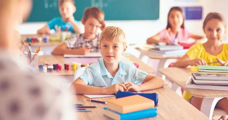 Okulun ilk günü ağlamak normal