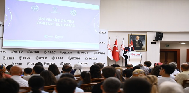 YKS’de Dereceye Giren Bursalı Gençler BTSO’da Ödüllendirildi