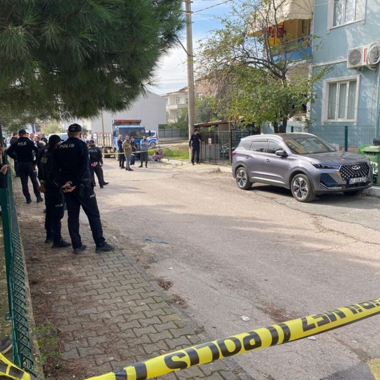 4 çocuk annesini vahşice öldürdü!