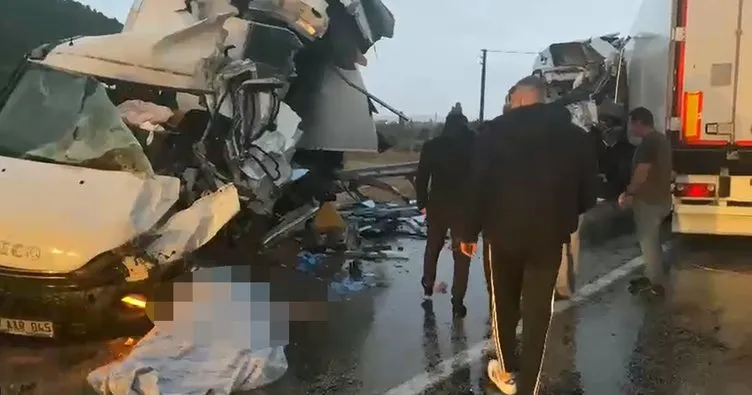 Aynı yolda 2 farklı kaza: 3 kişi öldü, 3 kişide yaralandı