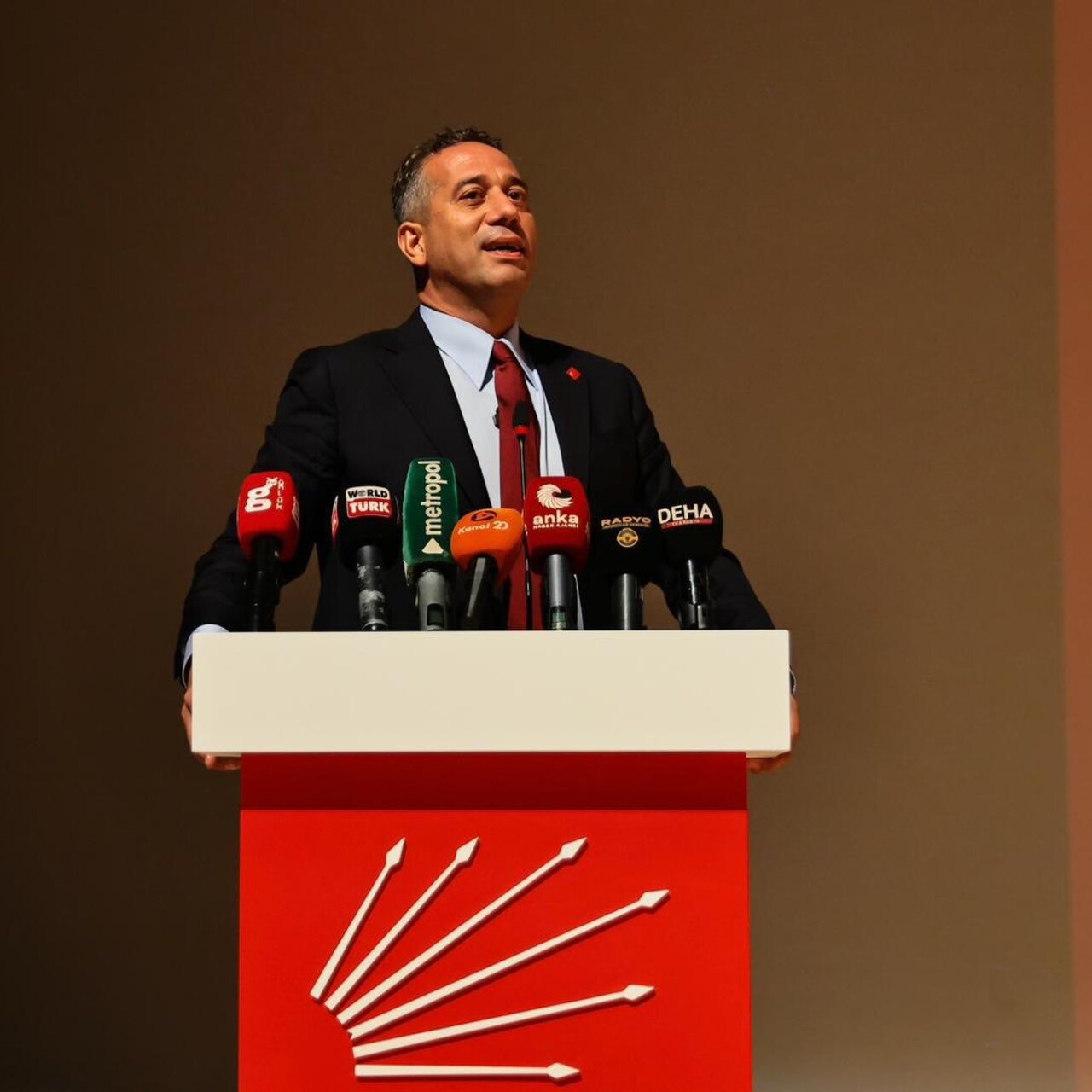 CHP’li Başarır’a 250 bin liralık dava