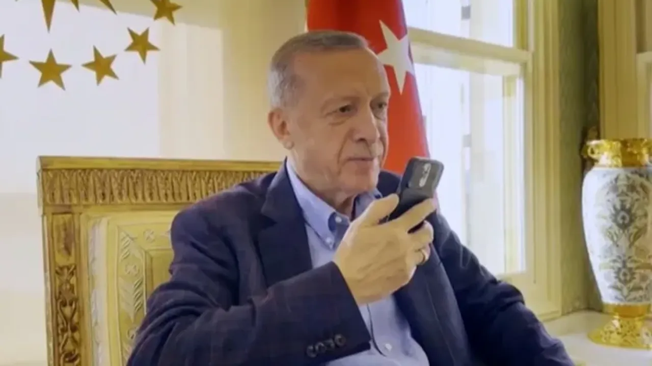 Cumhurbaşkanı Erdoğan, partisinin kampına telefonla bağlandı