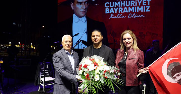 Cumhuriyet coşkusu, Kubat ile zirve yaptı