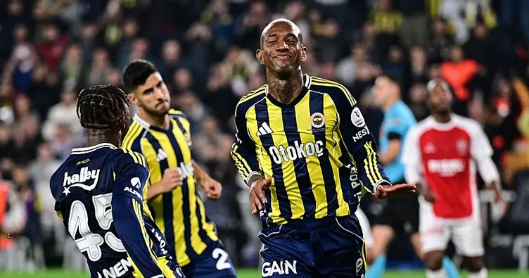 Fenerbahçe hata yapmadı! Kanarya zirve takibini sürdürdü