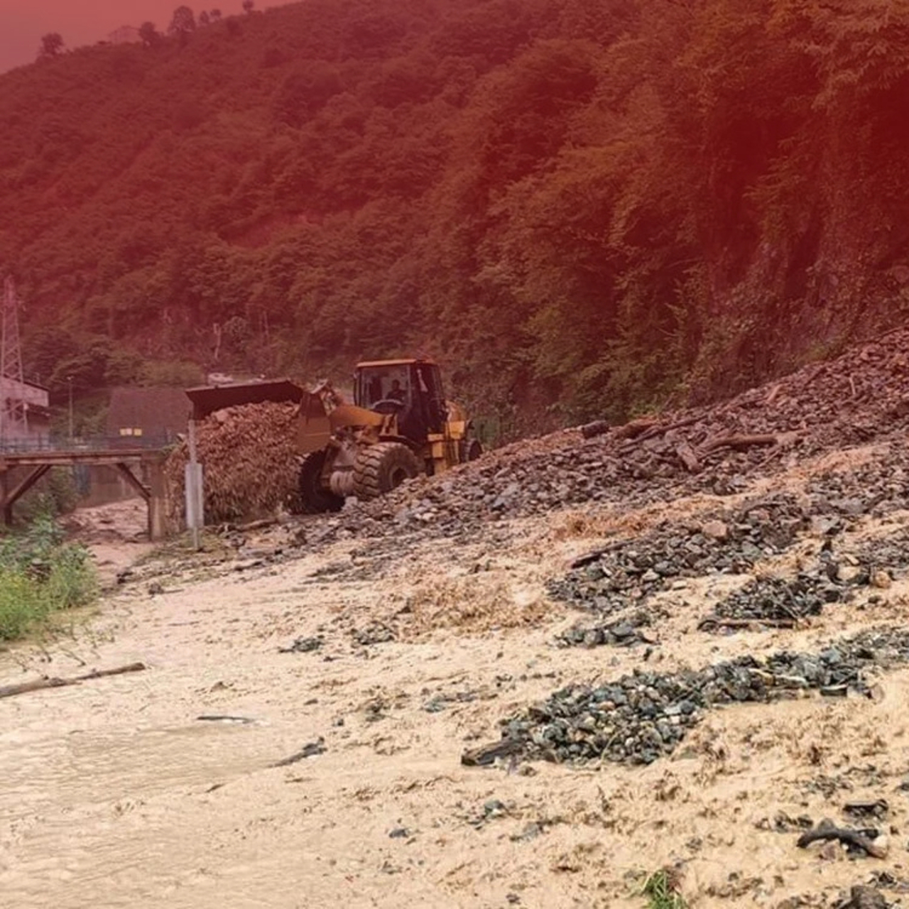 Heyelan riskine dikkat! Karadeniz uyarıları!