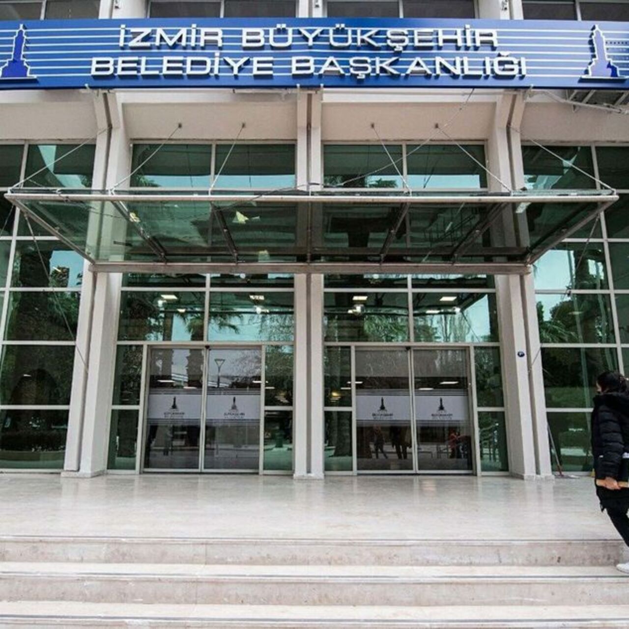 İZBETON davasında 3 tahliye