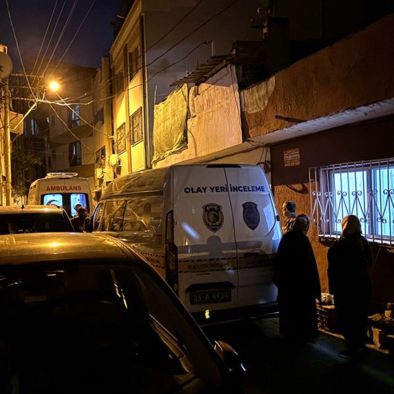 Kanser hastası yatalak eşine kurşun yağdırdı!