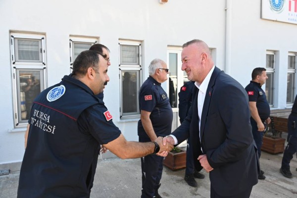 Karabatı: “Kahraman itfaiyecilerimizin her zaman yanındayız”