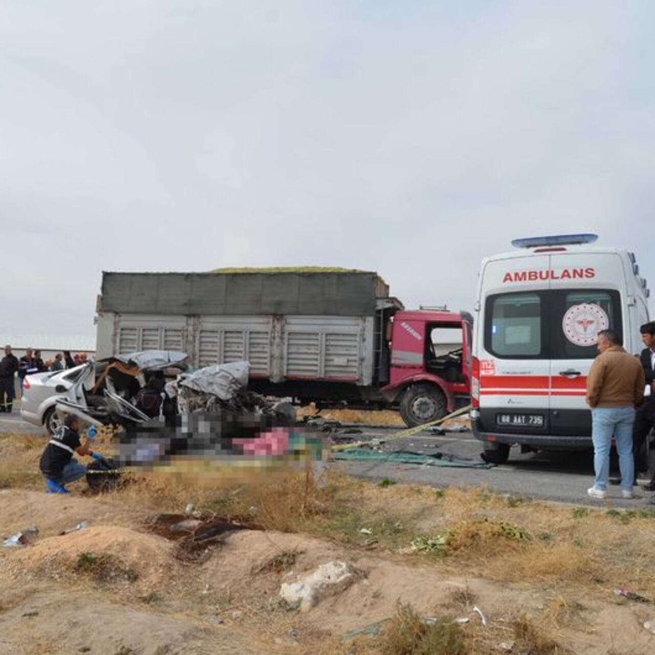 Katliam gibi kaza… 3 kardeş öldü!