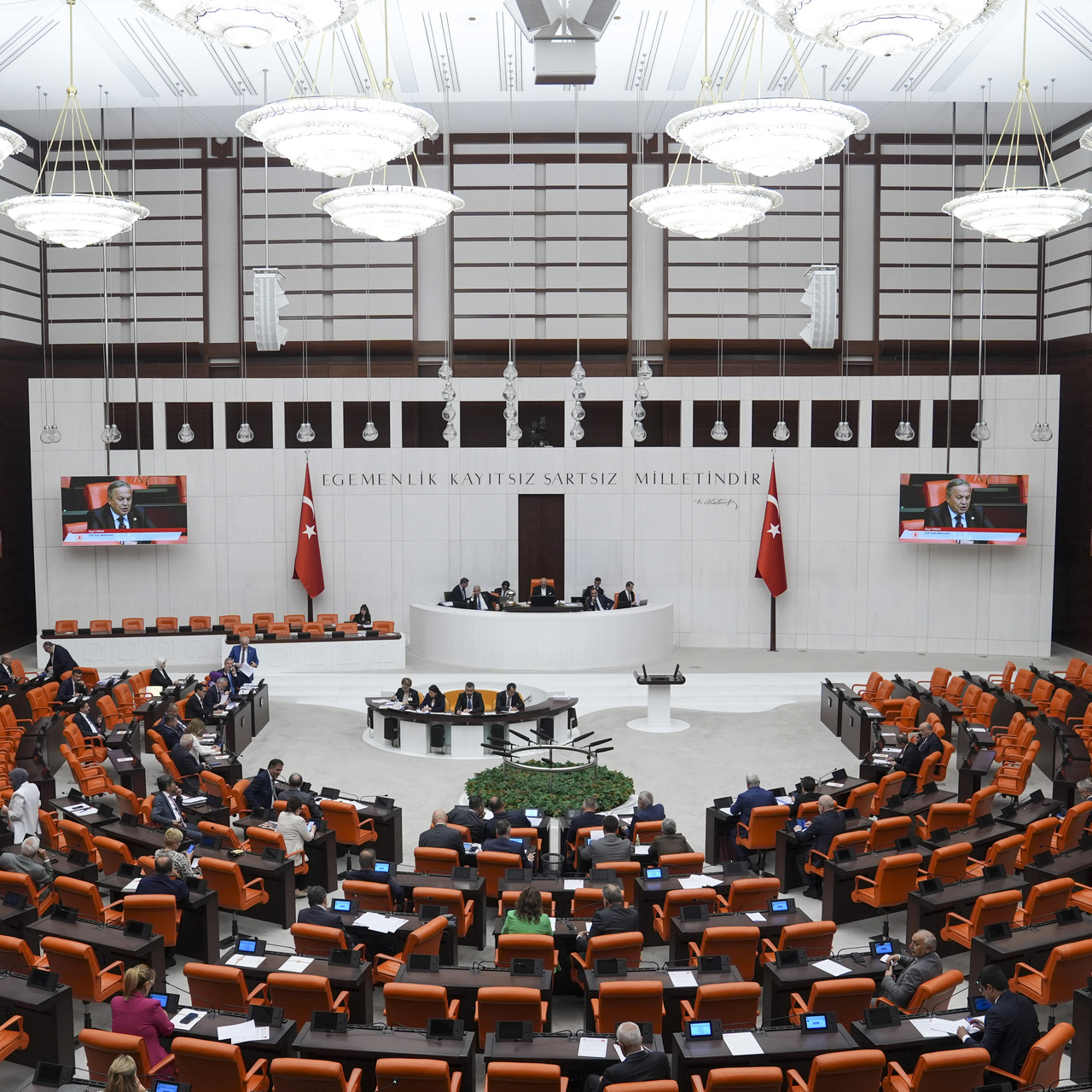 Meclis yeni yasama yılına başlıyor