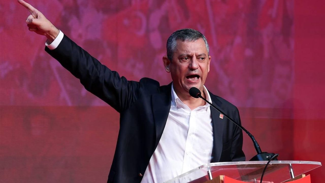 Özel: “Erdoğan iktidarını sürdürmek için her şeyi göze almış”