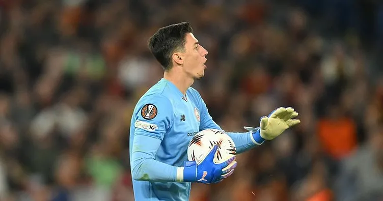 TFF açıkladı! Berke Özer kendi isteğiyle kamptan ayrıldı