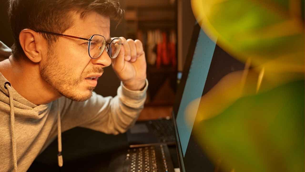 Uzmanlar uyardı! Bilgisayardaki bu ayarlar gözleri bozuyor