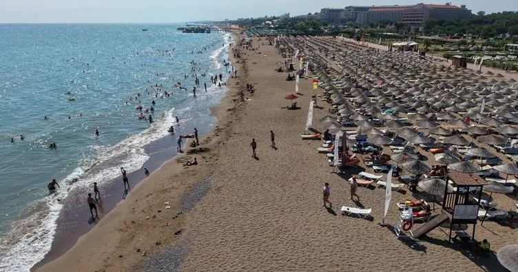 Bakan Mehmet Nuri Ersoy duyurdu! Antalya ziyaretçi sayısında ziyaretçi rekoru kırdı: Tam 2 milyon 216 bin 554 turisti ağırladı!