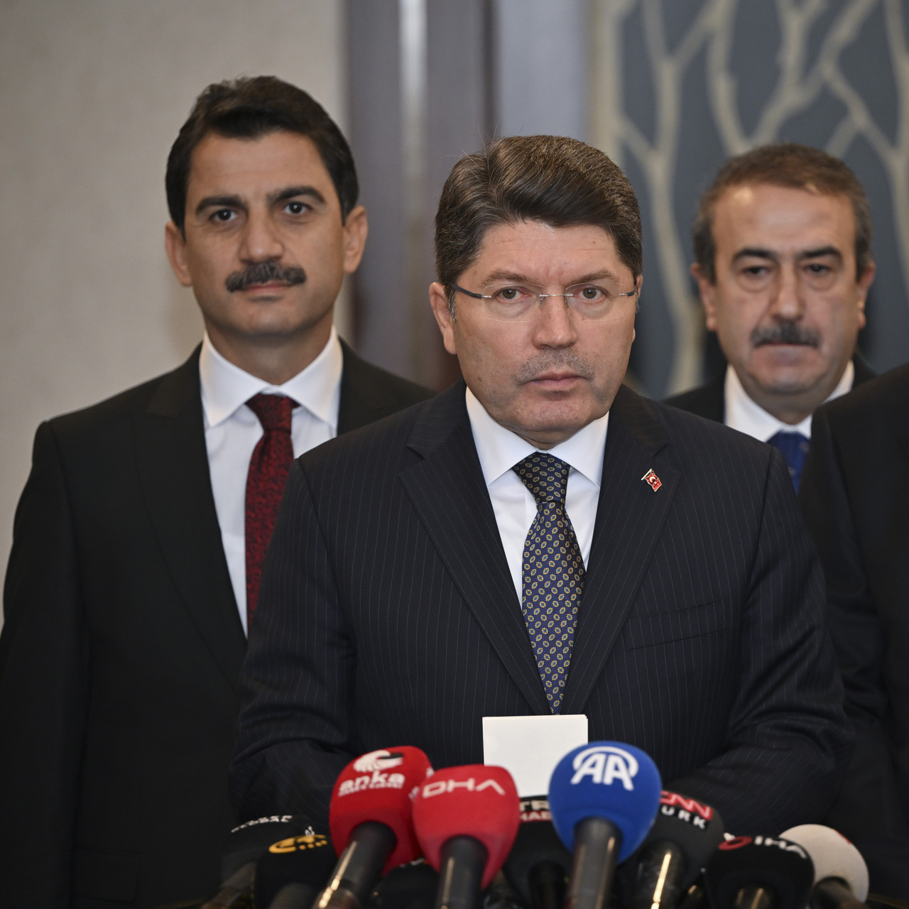 Bakan Tunç ve AK Partili Güler’den 11.Yargı Paketi açıklaması