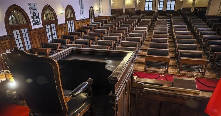 Cumhuriyet Müzesi Nerede? Cumhuriyet Müzesi’ne Nasıl Gidilir ve Müze Kart Geçer Mi?