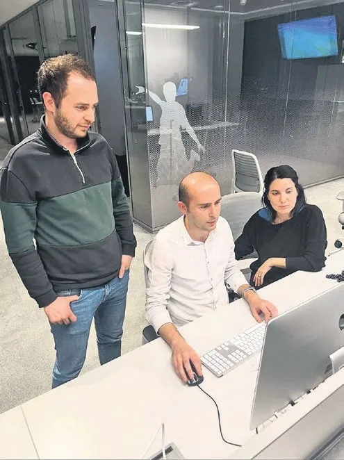 Eğilmeden bükülmeden gururla 40 yıl