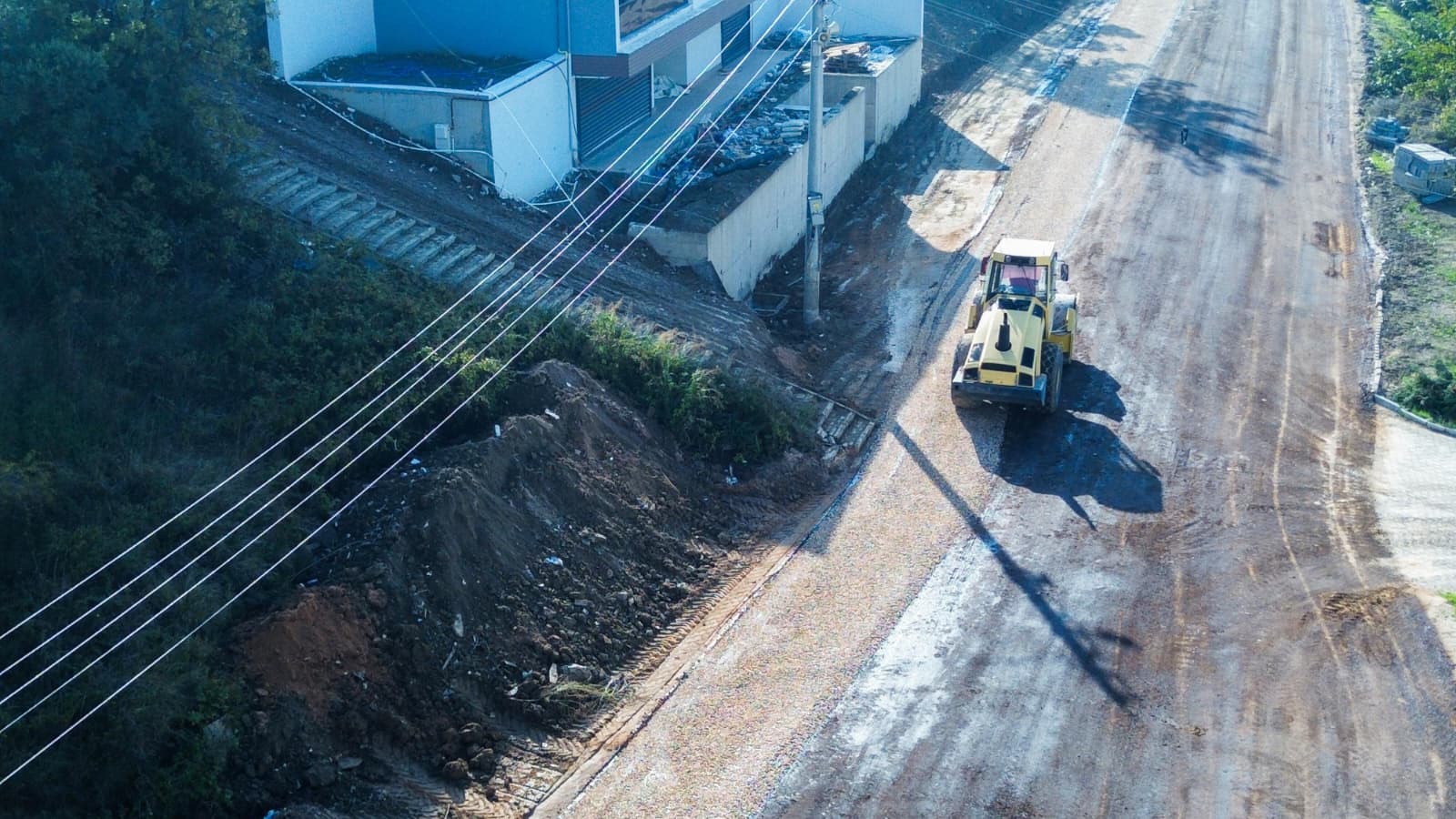 Gemlik Belediyesi’nden Kurşunlu’da Yol Çalışması