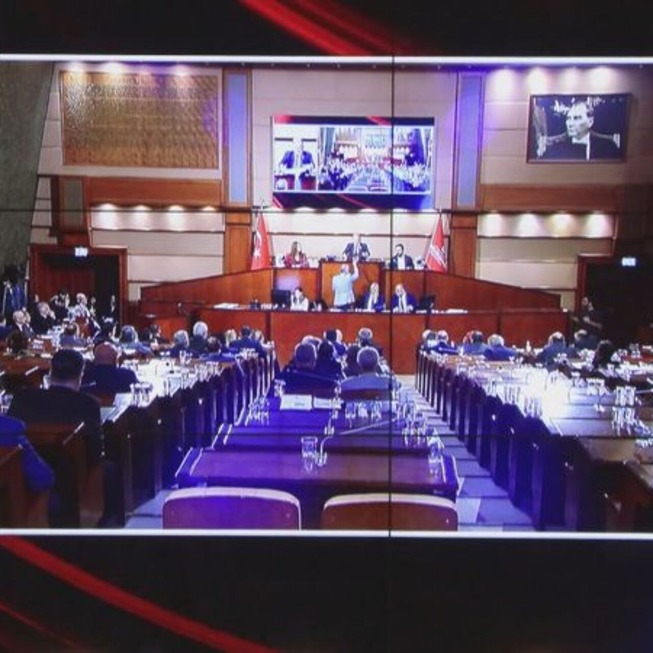 İBB Meclisi’nde 20 ilçenin bütçesi onaylandı