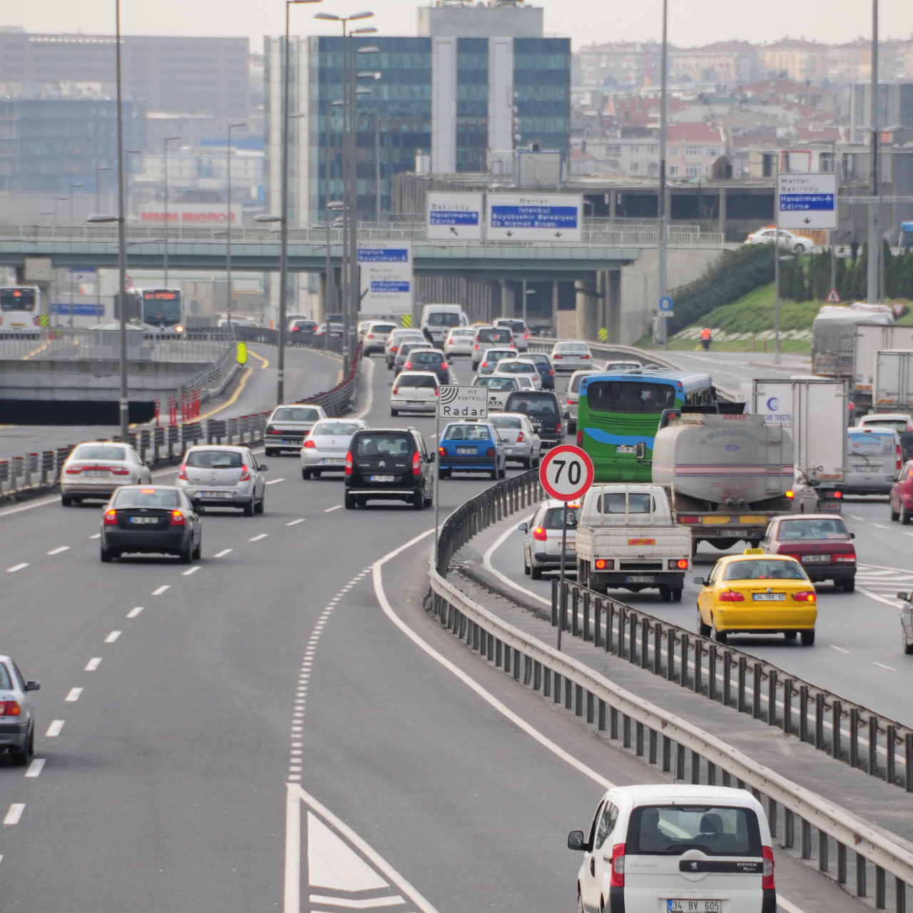 İstanbul’da 84 güzergahta hız limiti yeniden belirlendi