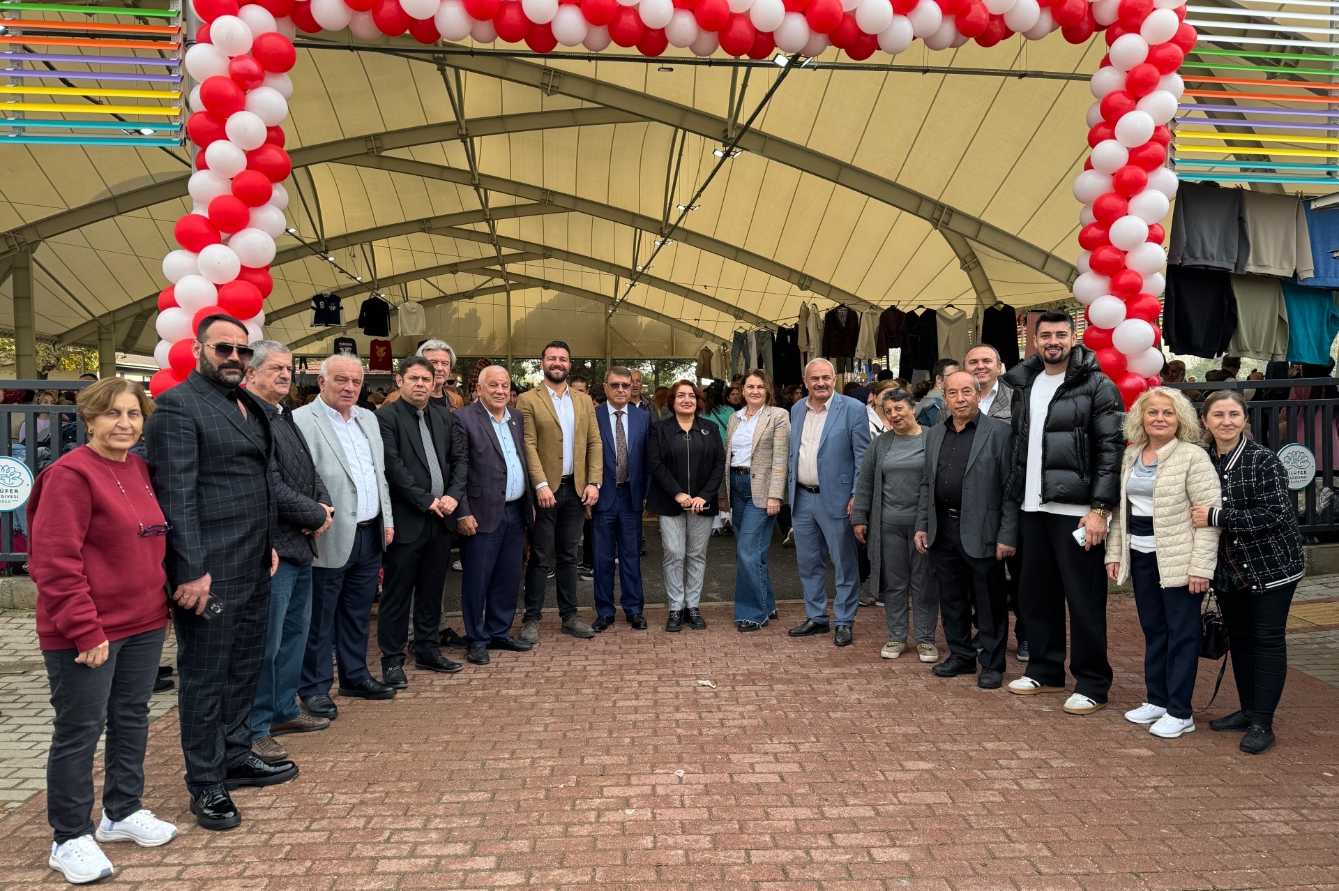 Nilüfer’in 7’nci giyim pazarı açıldı