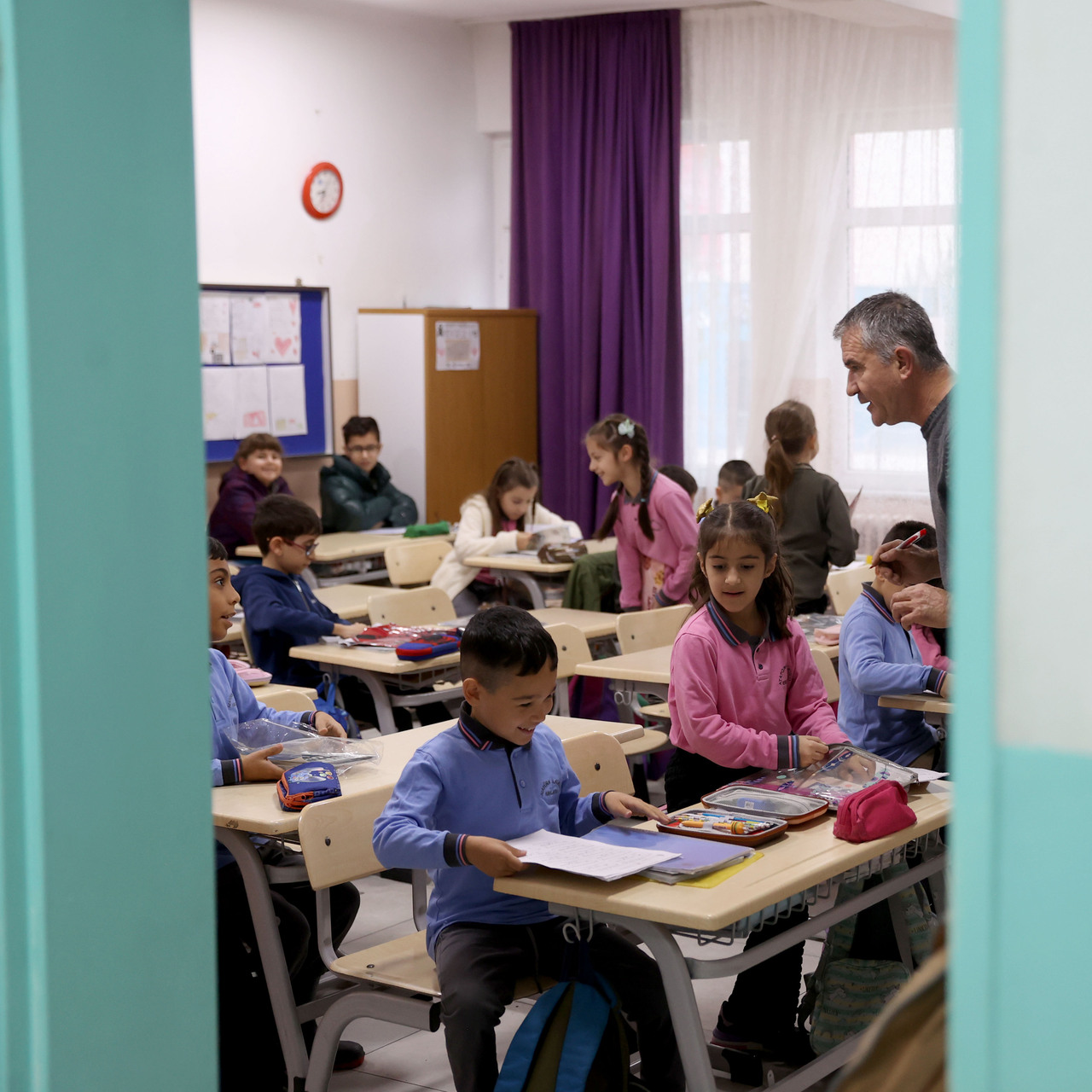 Okullarda ara tatil kalkıyor mu? Bakan Tekin’den açıklama