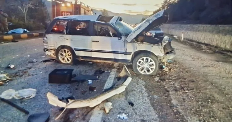 Piknik dönüşü direksiyon hakimiyetini kaybeden sürücü takla attı: 2 Ölü 7 yaralı