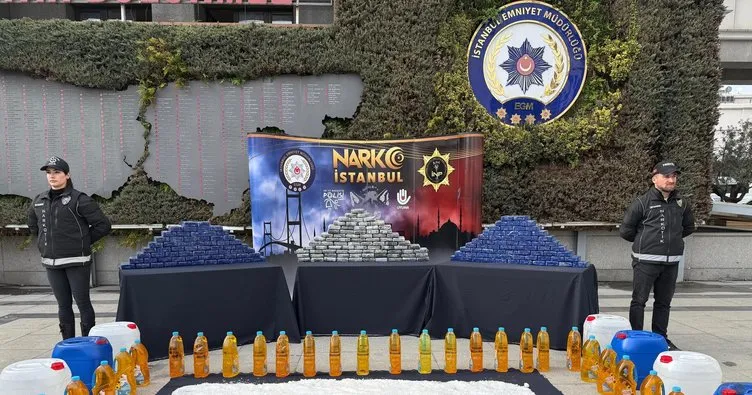 Sıvı yağa emdirilmiş uyuşturucu madde, polisin seri operasyonlarıyla ele geçirildi