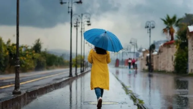 son-dakika-meteoroloji-uyardi-kuvvetli-saganak-yagis-kapida-o-tarihlerde-semsiyesiz-disari-cikmayin-1764742578117.jpg (1059×600)