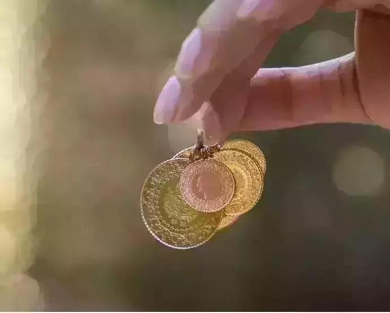 13 ARALIK 2025 CANLI ALTIN FİYATLARI: Gram Altın Ne Kadar Çeyrek Altın, Yarım Altın, Cumhuriyet Altını Ne Kadar İşte altın fiyatlarında son durum