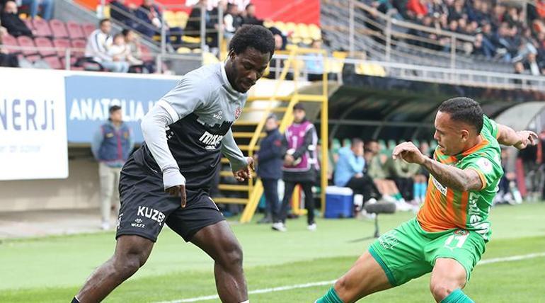 Alanyaspor galibiyeti hatırladı, Fatih Karagümrük’ün hasreti uzadı