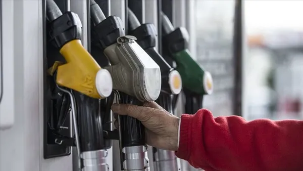 5 Aralık güncel akaryakıt fiyatları: Benzin, motorin ve LPG’nin litresi kaç TL? İşte yanıtı…