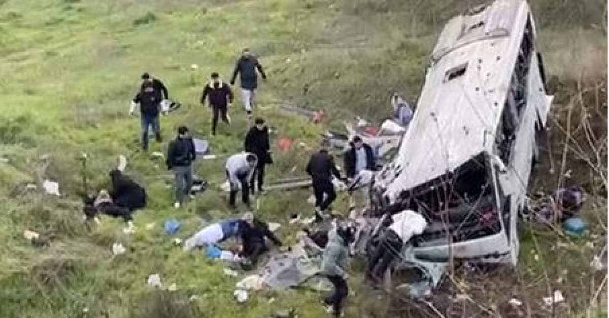 5 kişinin öldüğü kazada yürek yakan detay!