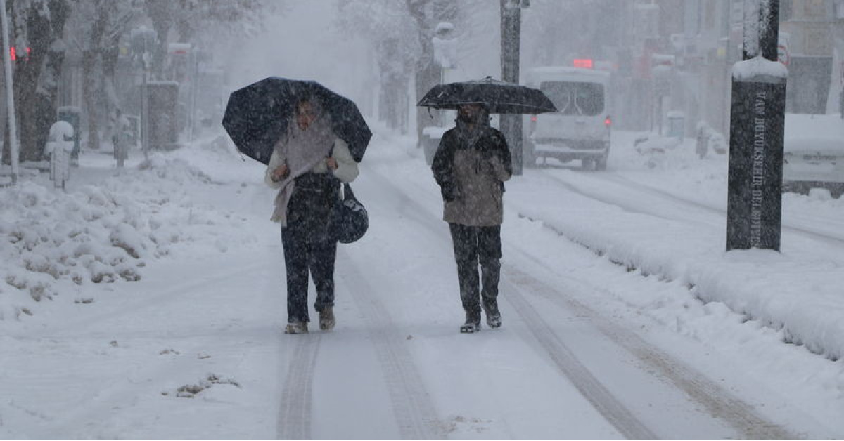 569 yerleşim yeri ulaşıma kapandı