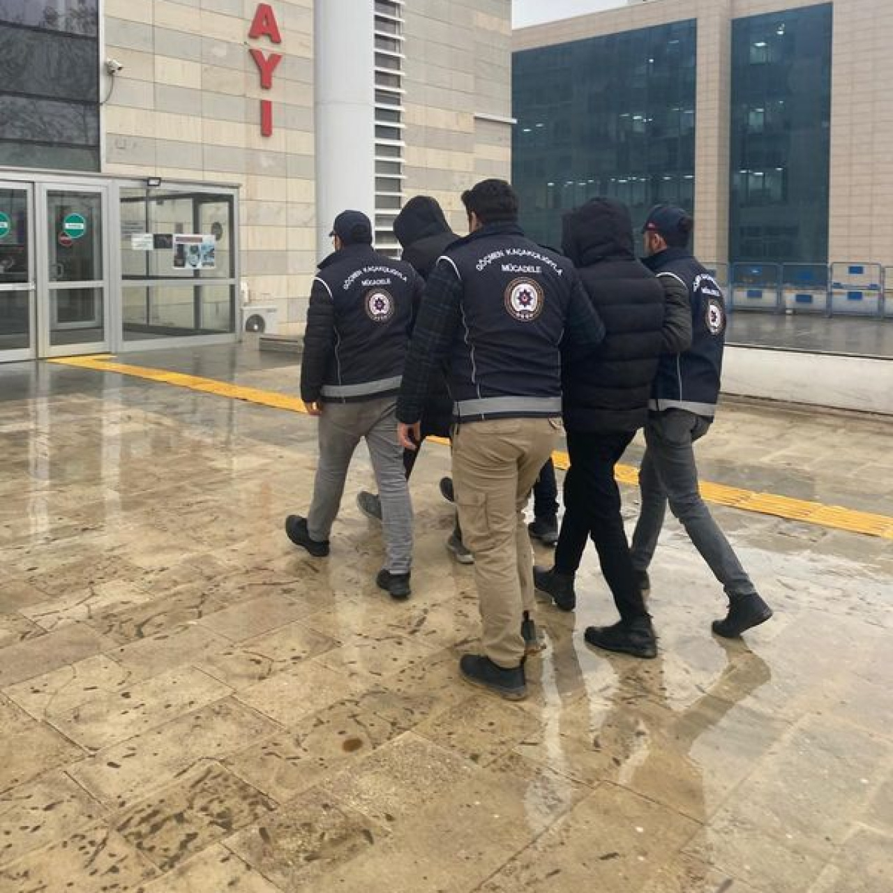 81 ilde 972 kaçak göçmen yakalandı