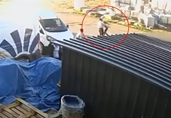 Adana’da kan donduran olay! Defalarca bıçaklanıp öldürüldü