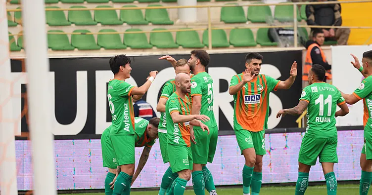Alanyaspor, Karagümrük’ü 2 golle geçti! 7 maç sonra galibiyeti hatırladı…