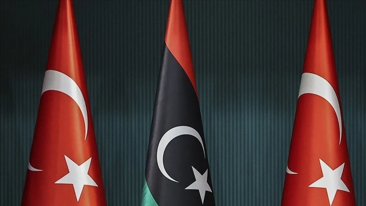 Ankara’daki “Başımız sağ olsun” afişi Libya’da geniş yankı buldu