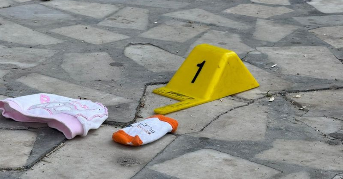 Anne 3 aylık bebeğini 4. kattan bıraktı!