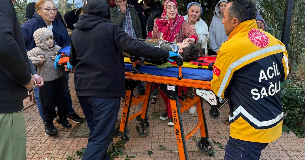 Antalya’da 6 yaşındaki çocuk foseptiğe düştü